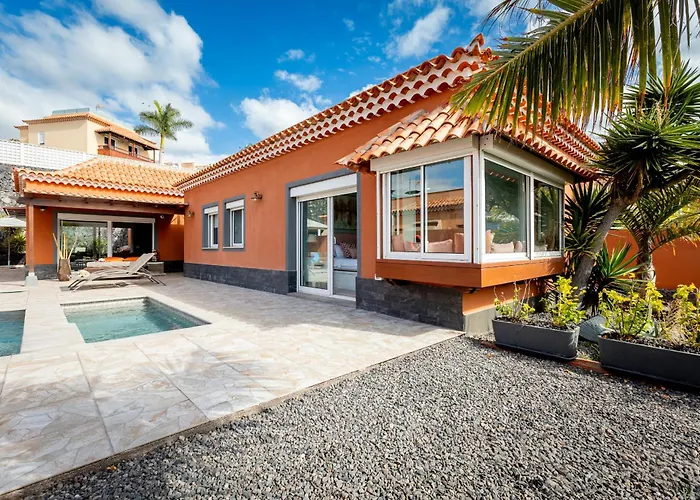 Cornelia * Costa Adeje (Tenerife)