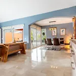 Cornelia Villa *