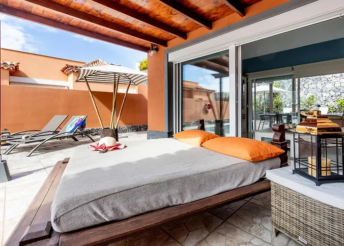 Cornelia * Адехе